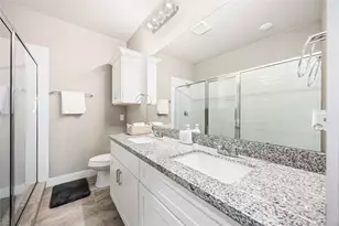 5023 Mallow St, Houston, TX 77033 - Photo 15
