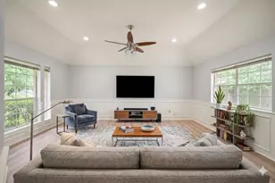 3622 Springhill Ln, Sugar Land, TX 77479 - Photo 15