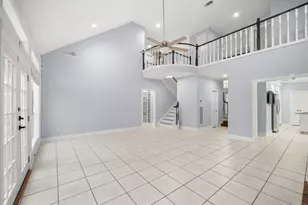 3622 Springhill Ln, Sugar Land, TX 77479 - Photo 9