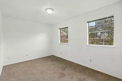 4406 Alamo Avenue, Sugar Land, TX 77479 - Photo 17
