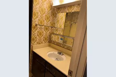 7815 Grove Ridge Drive, Houston, TX 77061 - Photo 7