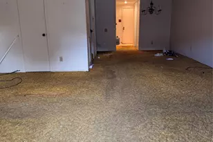 7815 Grove Ridge Dr, Houston, TX 77061 - Photo 17