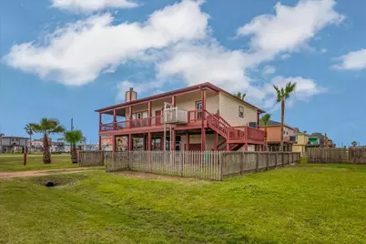 702 Surf Drive, Surfside Beach, TX 77541 - Photo 5