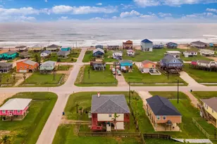 702 Surf Dr, Surfside Beach, TX 77541 - Photo 1