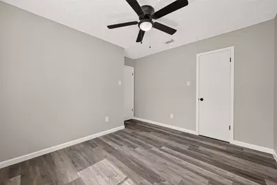 15718 Wingdale Drive, Houston, TX 77082 - Photo 35