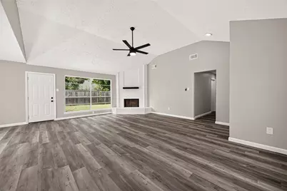15718 Wingdale Drive, Houston, TX 77082 - Photo 7