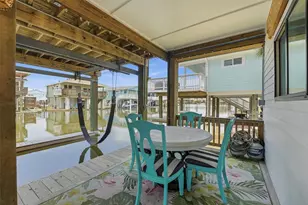 16710 Cabeza De Vaca, Jamaica Beach, TX 77554 - Photo 27