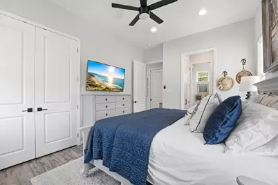 16710 Cabeza De Vaca, Jamaica Beach, TX 77554 - Photo 17