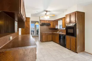 201 E Temperance Ln, Deer Park, TX 77536 - Photo 11