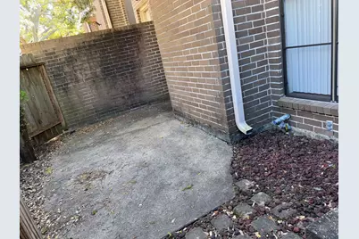 13784 Hollowgreen Drive, Houston, TX 77082 - Photo 23