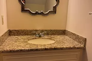 13784 Hollowgreen Dr, Houston, TX 77082 - Photo 7