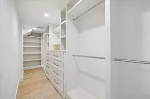 12510 Mooreknoll Ln, Houston, TX 77024 - Photo 15