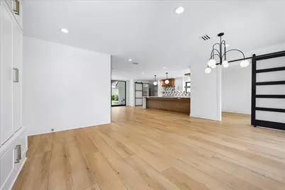 12510 Mooreknoll Lane, Houston, TX 77024 - Photo 9