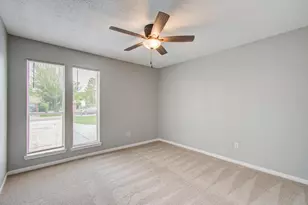 13215 Bunker Hill Dr, Willis, TX 77318 - Photo 25