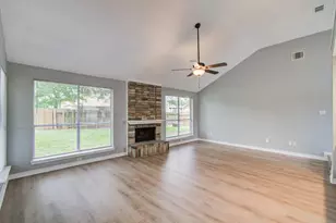 13215 Bunker Hill Dr, Willis, TX 77318 - Photo 9