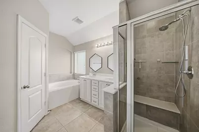 217 Brookwood Park Lane, Dickinson, TX 77539 - Photo 7