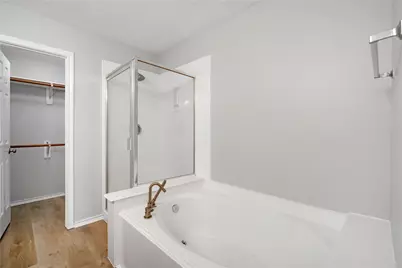 38 N Walden Elms S, The Woodlands, TX 77382 - Photo 17