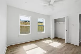 532 N Super St, Houston, TX 77011 - Photo 11