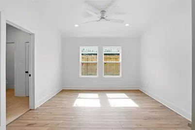 532 N Super Street, Houston, TX 77011 - Photo 13