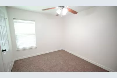 13922 Brayford Place Court, Houston, TX 77014 - Photo 7