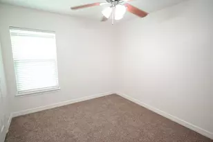 13922 Brayford Pl Ct, Houston, TX 77014 - Photo 7