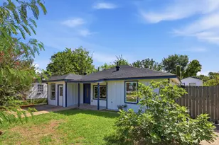 5718 Cherry, Houston, TX 77026 - Photo 3