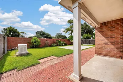 2606 Cypress Springs Drive, Pearland, TX 77584 - Photo 33