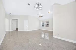 2606 Cypress Springs Dr, Pearland, TX 77584 - Photo 7