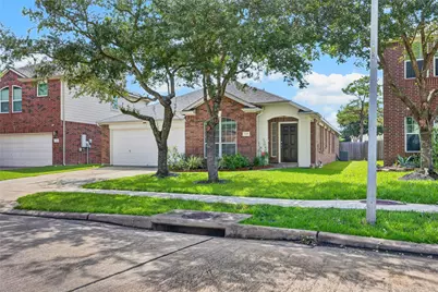 2606 Cypress Springs Drive, Pearland, TX 77584 - Photo 3
