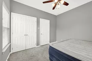 4019 Jewel St, Houston, TX 77026 - Photo 9