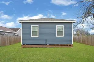 4019 Jewel St, Houston, TX 77026 - Photo 17