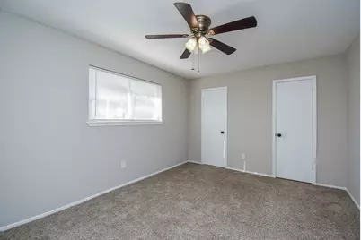 9527 Willow Wood Lane, Houston, TX 77086 - Photo 13