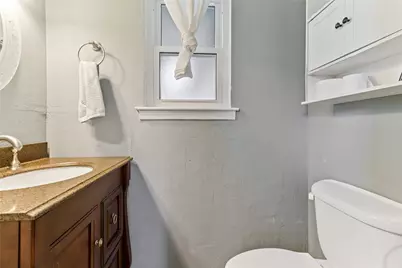 106 Southern Oaks Drive, Lake Jackson, TX 77566 - Photo 13