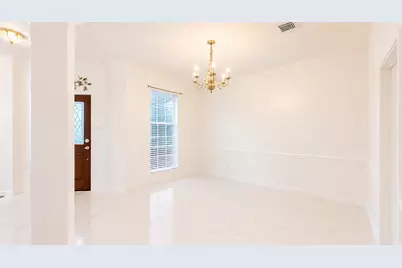 423 Blossomwood Drive, League City, TX 77573 - Photo 5