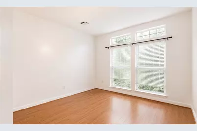423 Blossomwood Drive, League City, TX 77573 - Photo 5
