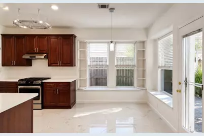 423 Blossomwood Drive, League City, TX 77573 - Photo 11