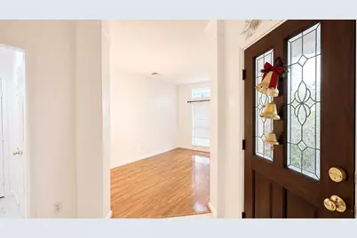 423 Blossomwood Drive, League City, TX 77573 - Photo 3