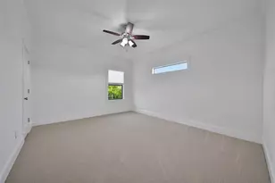 1236 Chamboard Ln, Houston, TX 77018 - Photo 35