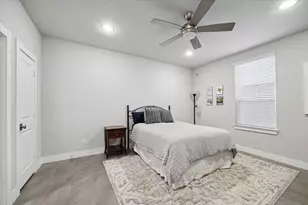 5623 Kansas St, Houston, TX 77007 - Photo 25