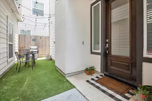 5623 Kansas St, Houston, TX 77007 - Photo 3