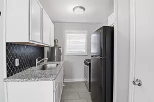 5010 Ennis St, Houston, TX 77004 - Photo 3
