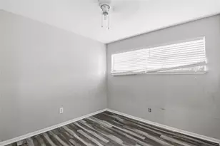 5010 Ennis St, Houston, TX 77004 - Photo 9