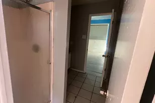 2146 Minnesota St, Houston, TX 77034 - Photo 5