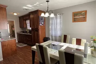 2515 Harris St, Baytown, TX 77521 - Photo 5