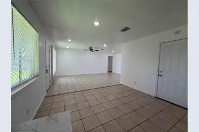 9911 Cardinal Street, La Porte, TX 77571 - Photo 9
