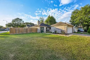 2918 Crest Park Dr, Houston, TX 77082 - Photo 31