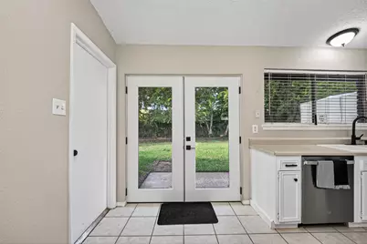 16615 Barcelona Drive, Friendswood, TX 77546 - Photo 21