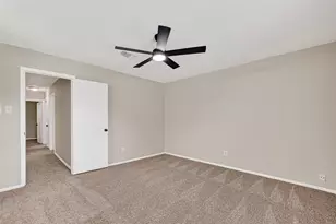 16615 Barcelona Dr, Friendswood, TX 77546 - Photo 33