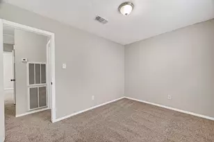 16615 Barcelona Dr, Friendswood, TX 77546 - Photo 27