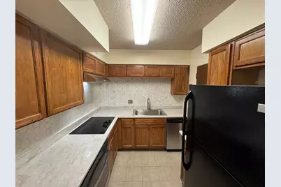 2700 Bellefontaine Street #B8, Houston, TX 77025 - Photo 7